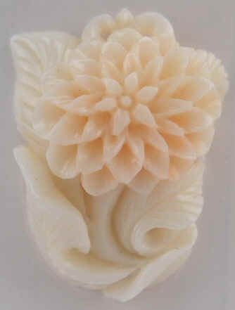 white corals carving