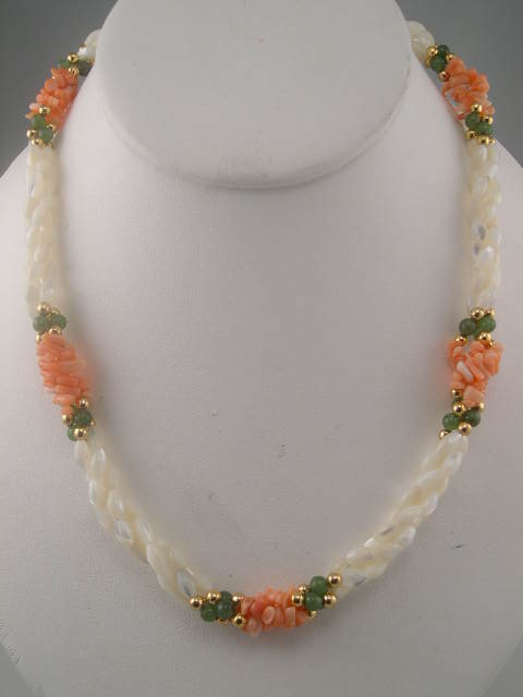 Mother Pearl Necklace